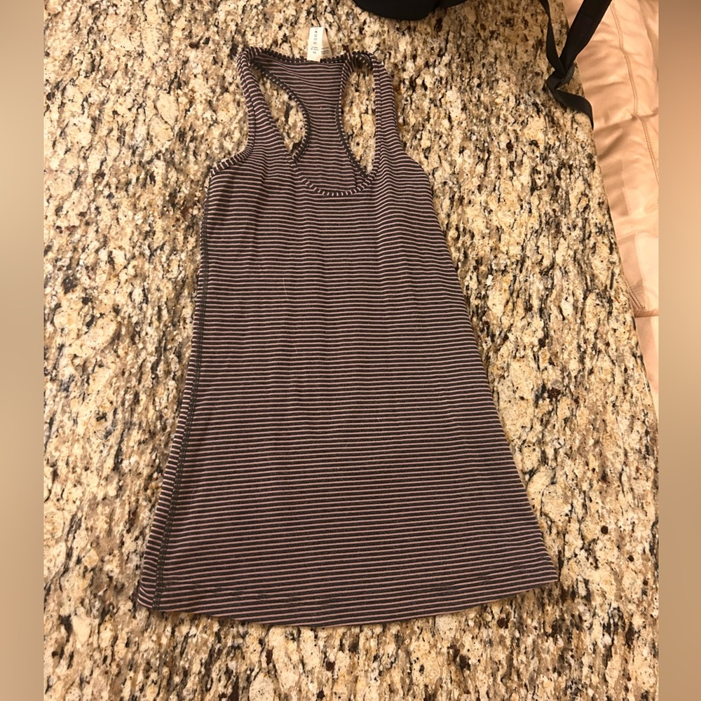 Lululemon Size 4 pink and black striped tank top